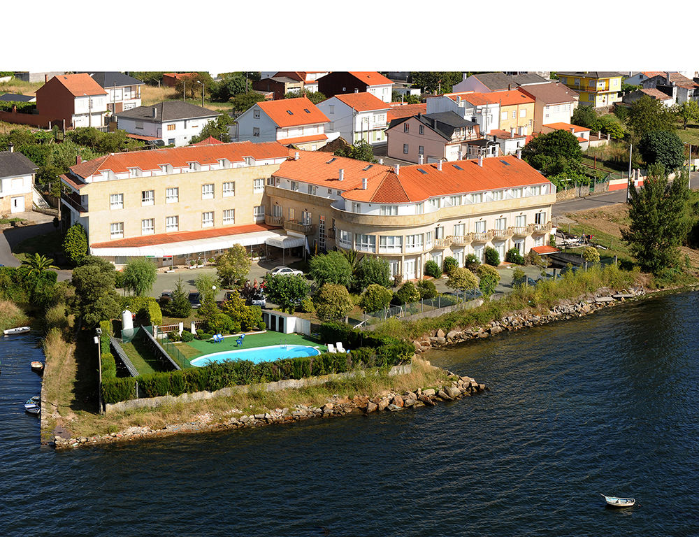 Hotel Park Noia Bagian luar foto