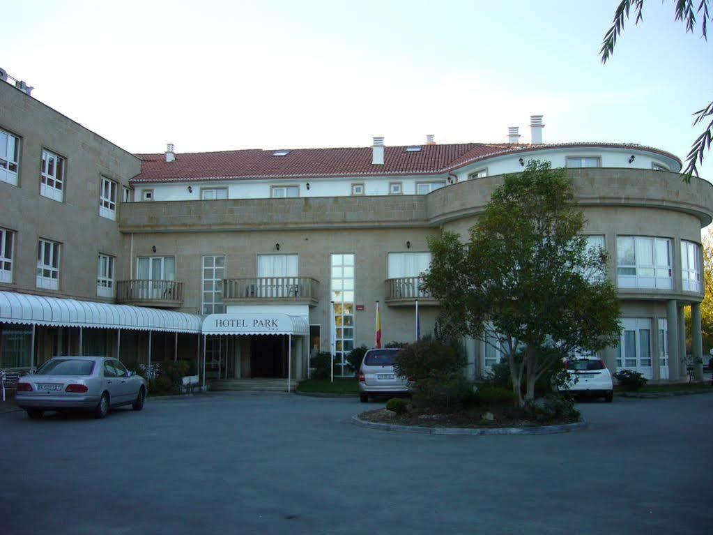 Hotel Park Noia Bagian luar foto