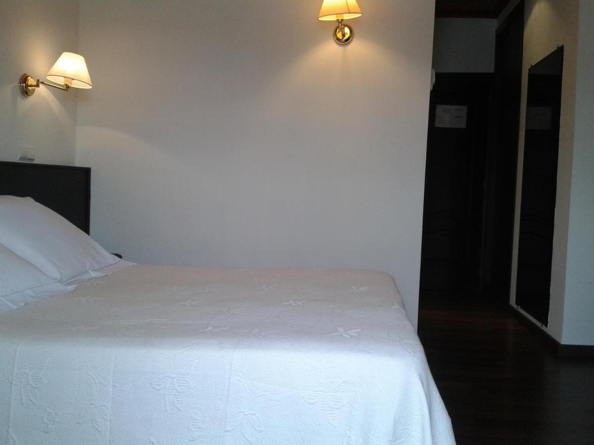 Hotel Park Noia Bagian luar foto